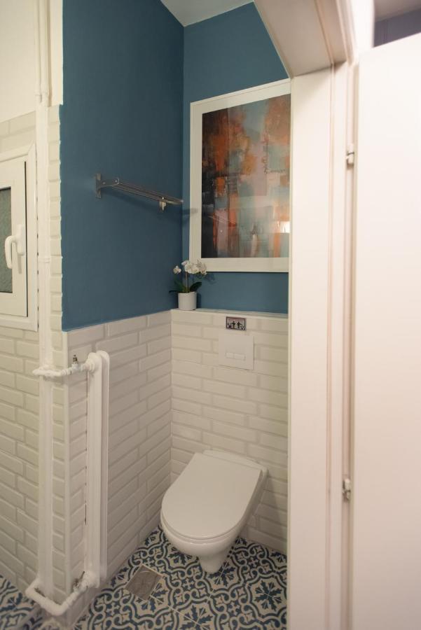 Blue Ark Comfort Near Acropolis Athena Bagian luar foto
