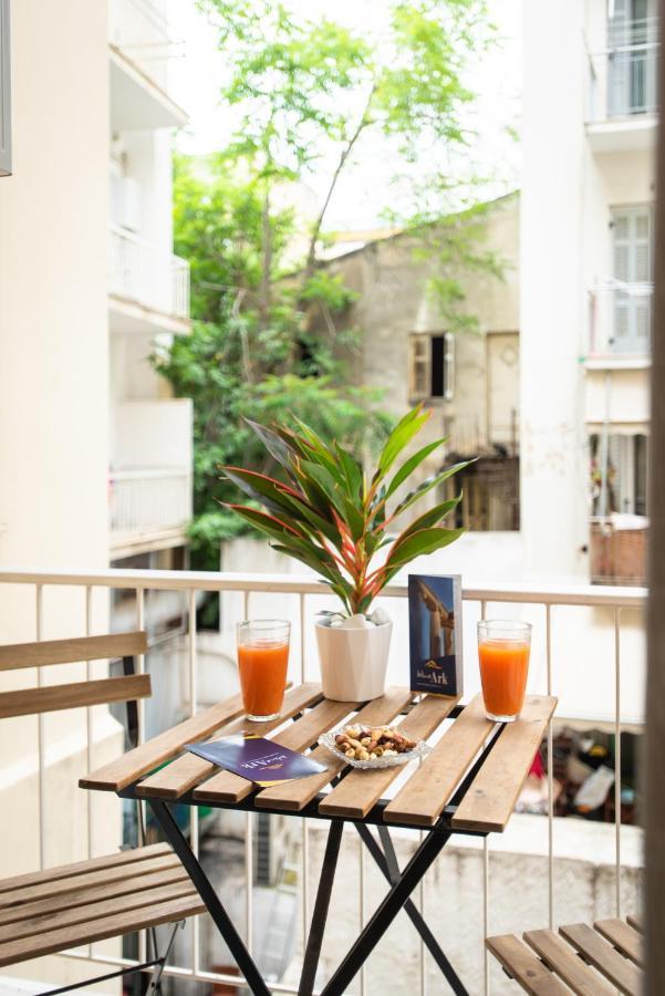 Blue Ark Comfort Near Acropolis Athena Bagian luar foto