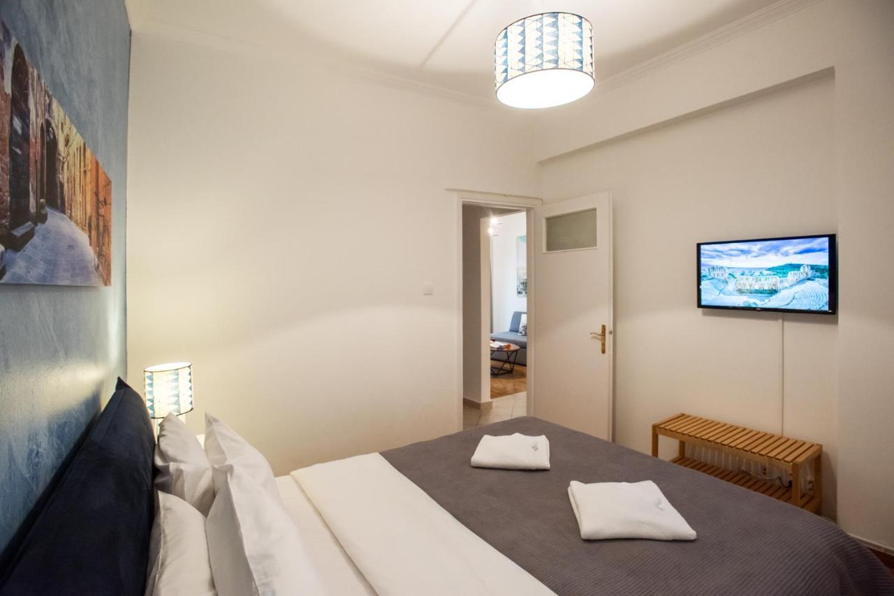 Blue Ark Comfort Near Acropolis Athena Bagian luar foto