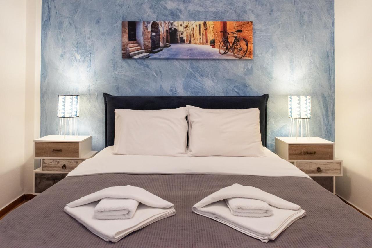 Blue Ark Comfort Near Acropolis Athena Bagian luar foto